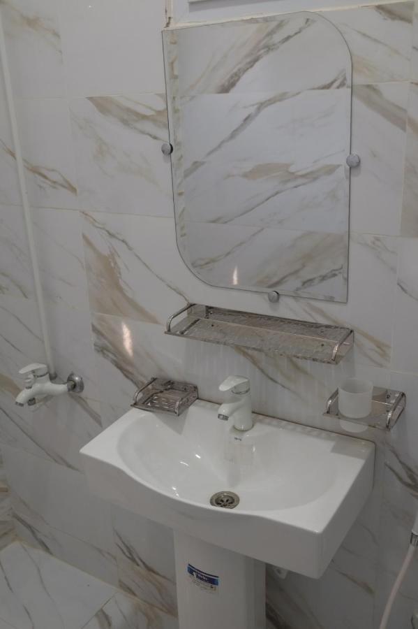Al Rasheed Apartments Second Floor Apartment 卡拉奇 外观 照片